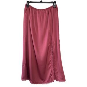Francesca’s MiAmi Mauve Satin Lace Slit Midi Skirt Women’s Medium Romantic Pink